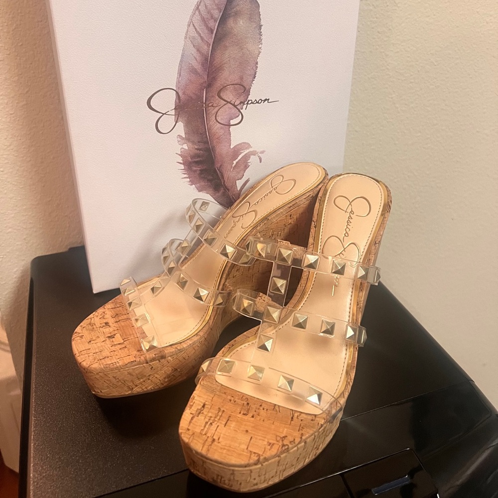 Women’s clear wedges